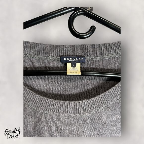 Demylee New York Women's Medium 100 Percent Cashmere Gray Sweater Pullover W05 - Picture 2 of 3